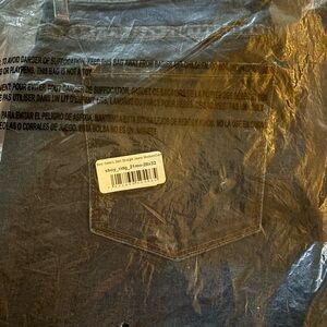 NWT Women's Slim Straight Jeans - 28 x 32